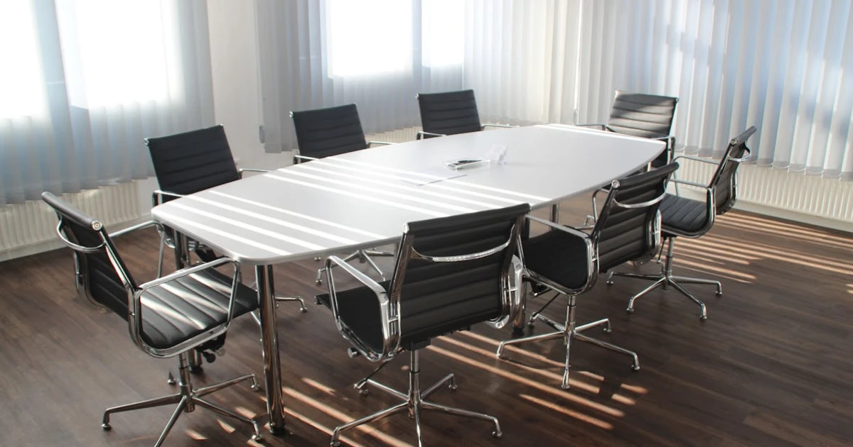 White Wooden Table With Chairs Set
